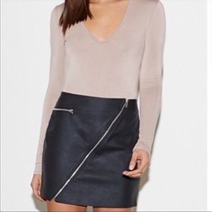 Kendall and Kylie black leather mini skirt